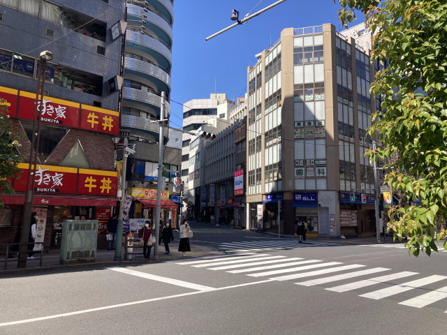 福しんのある交差点とY字路